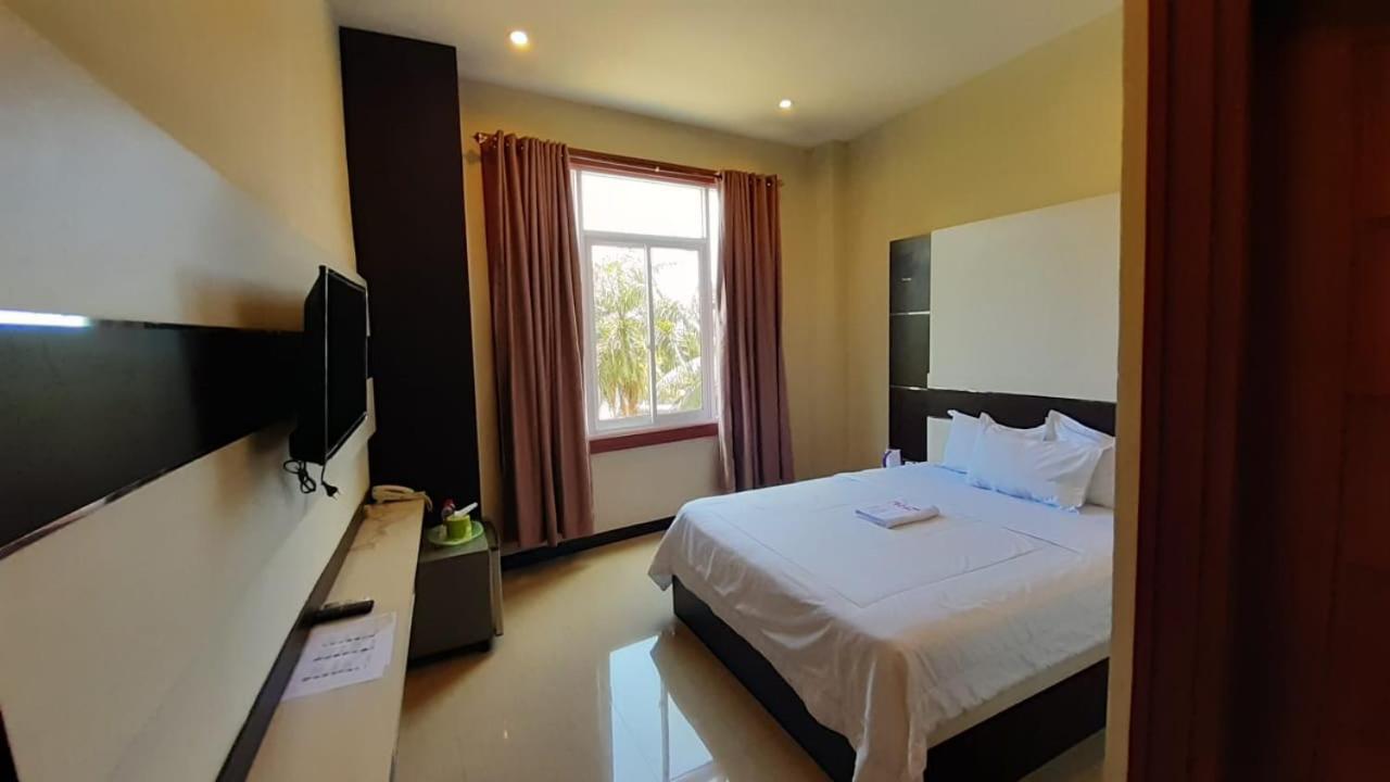 Galaxy Inn Baubau Zewnętrze zdjęcie